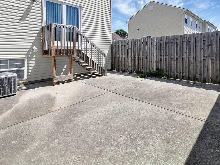 6479 Crab Apple Dr — Photo 25