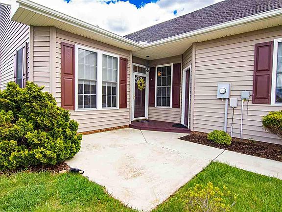 3rd image of 3565 Forest Oaks Ln