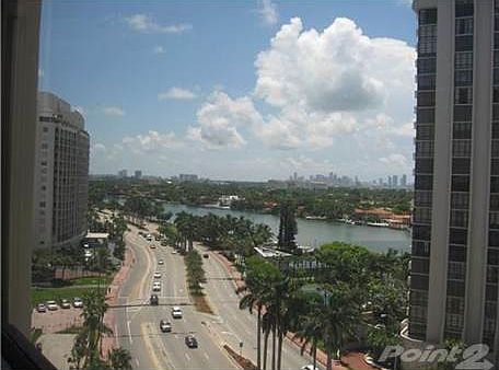 1st image of 5445 Collins Ave APT 914
