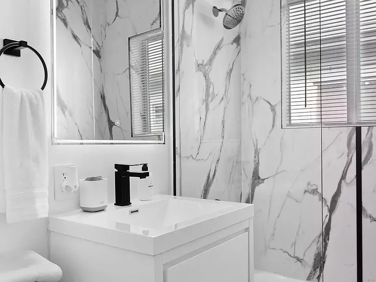 7315 Carlyle Ave #18 — Photo 12