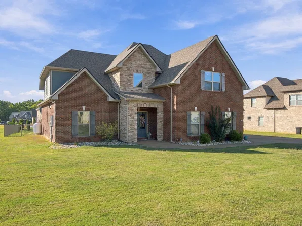 1304 Kaci Dr, Smyrna, TN 37167