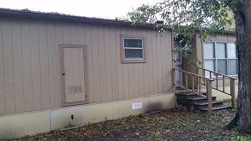 2nd image of 406 Byrne St APT D