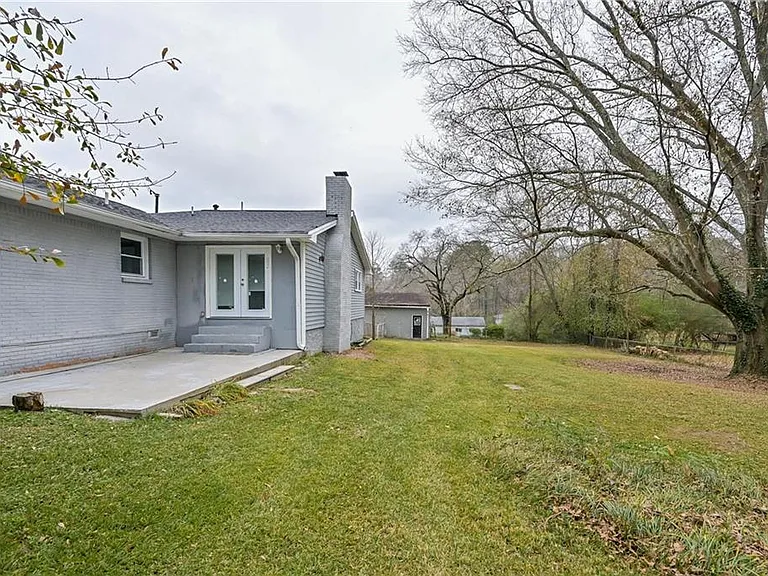 1421 Thunderwood Ct SW — Photo 16