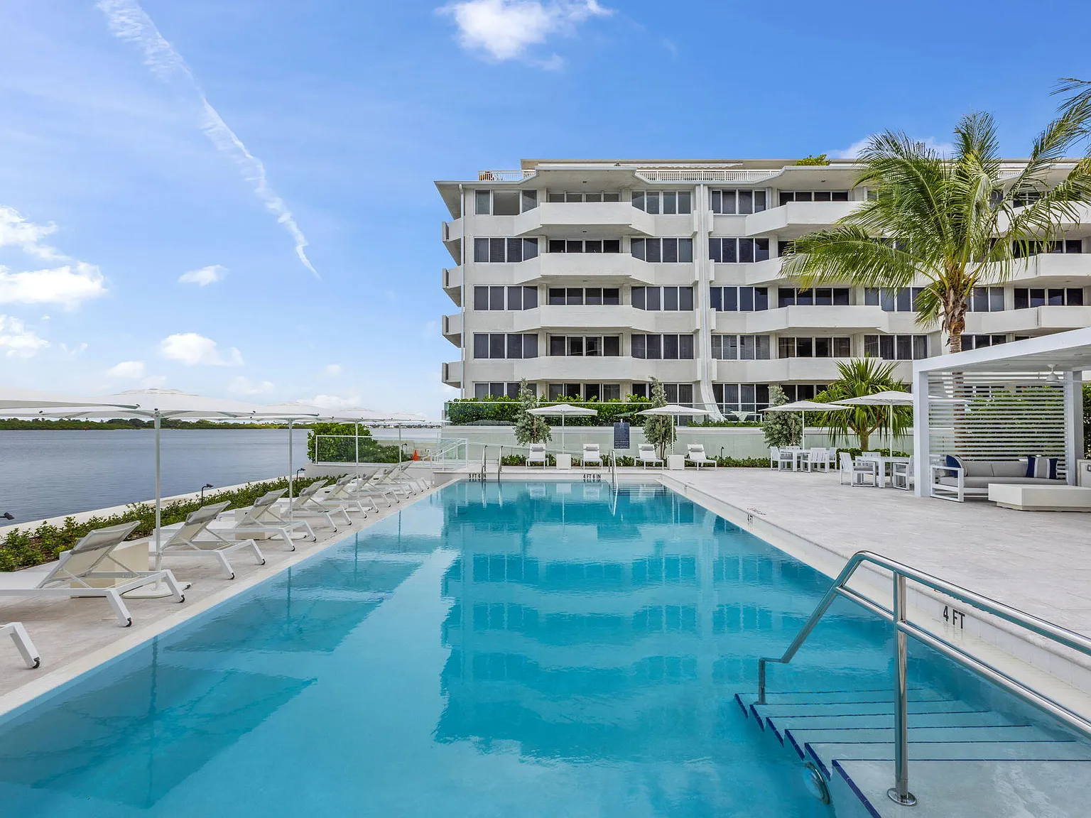 2 bed, 2.0 bath, 1457 sqft, $10,000 — Photo 3