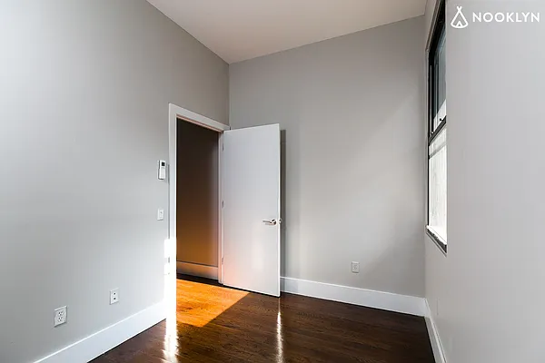 Rented by Nooklyn NYC LLC | media 10