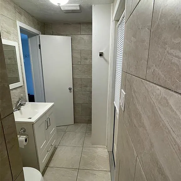828 S Tuttle Ave #B — Photo 17