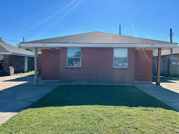 500-502 Dubarry Pl, Chalmette, LA 70043
