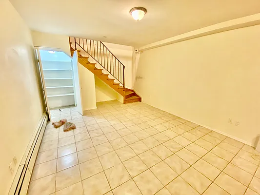 Rented by Realty Nerd | media 25