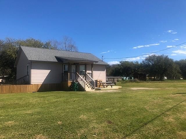 1st image of 110 Burch Cir