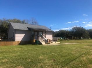 110 Burch Cir, Oyster Creek, TX 77541