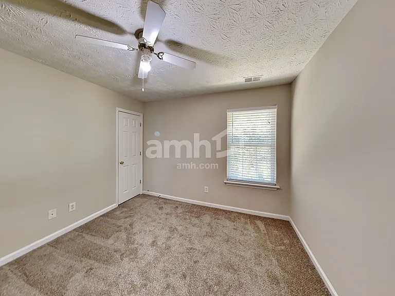 1626 Sparrow Wood Ln SW — Photo 20