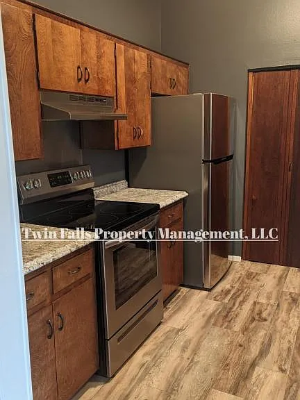 2121 Sherry Cir — Photo 7