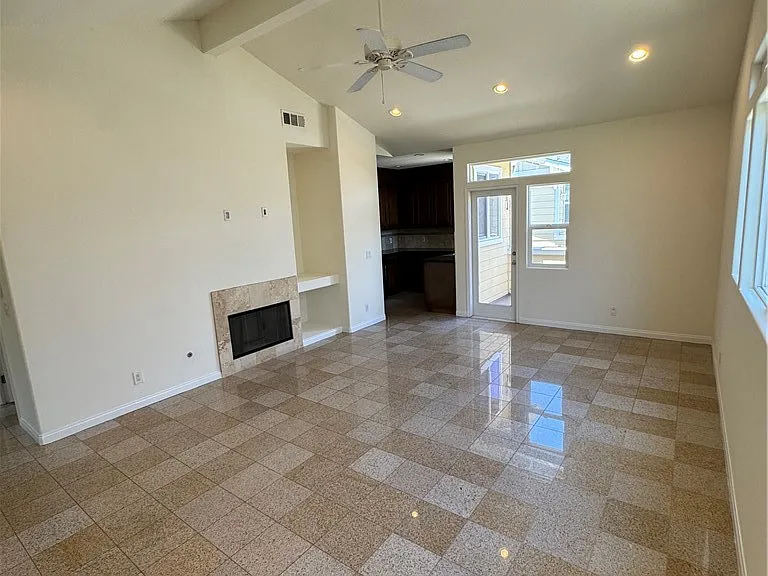 942 Sartori Ave — Photo 8