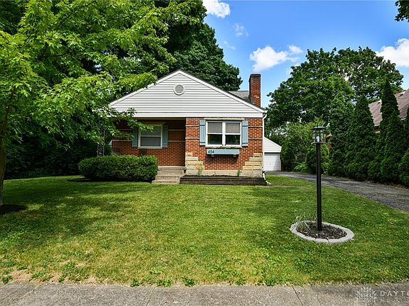 2nd image of 454 Kling Dr
