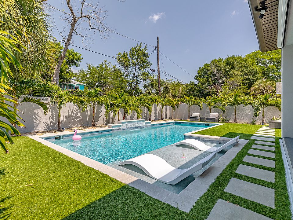 1st image of 2135 W Beach St