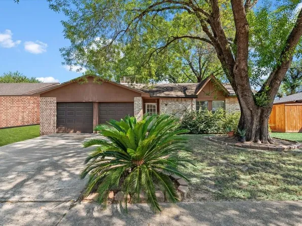 7510 Bubbling Spring Ln, Houston, TX 77086