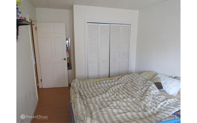 Rented by Douglas Elliman | media 18