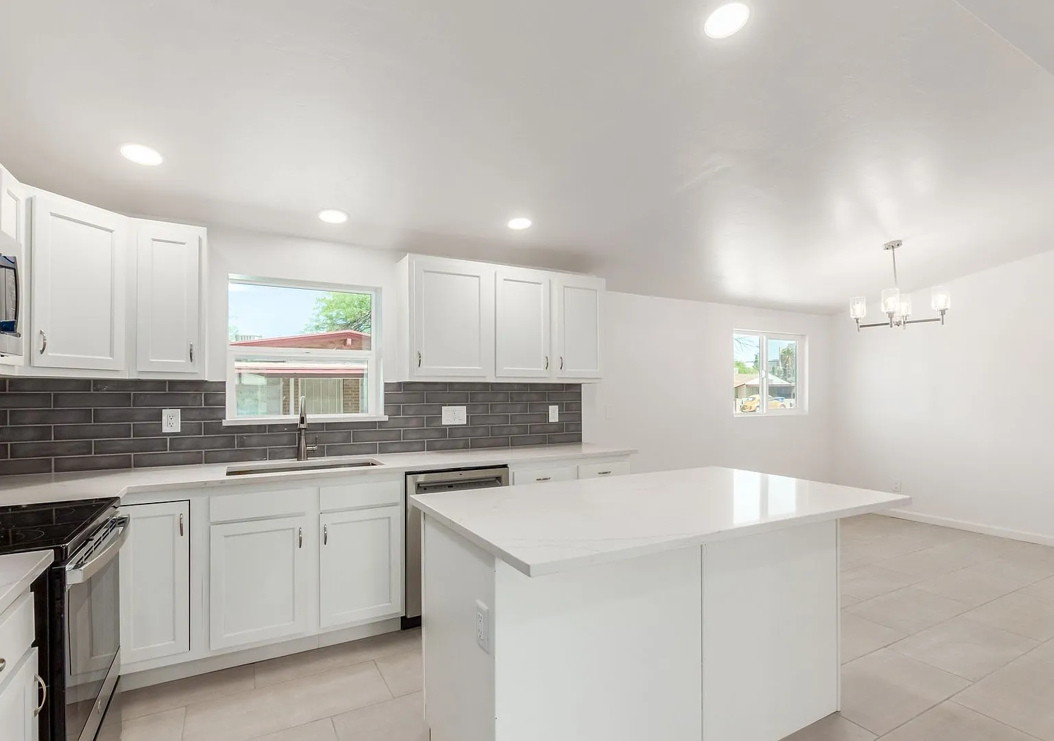 2110 N. Highland Ave. — Photo 4