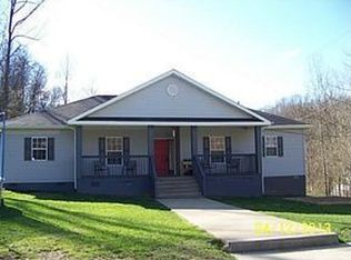1940 Jakes Run Rd, Elkview, WV 25071