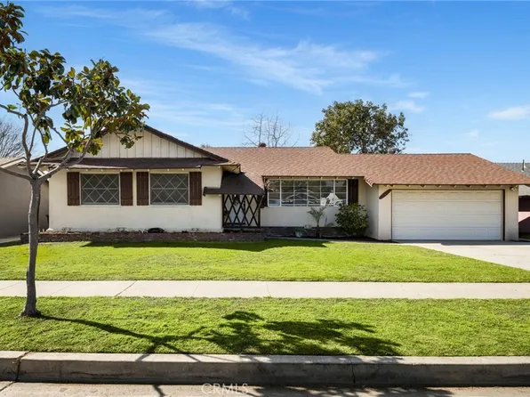10431 Courson Dr, Stanton, CA 90680