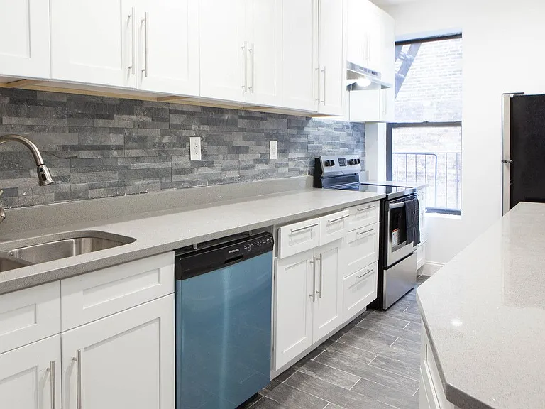 282 Lenox Ave #4 — Photo 1