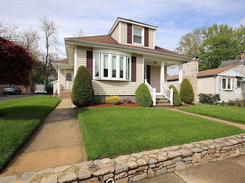 1st image of 31 Oakdale Ave Unit 3