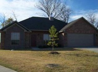 215 Skagway Ln, Barling, AR 72923