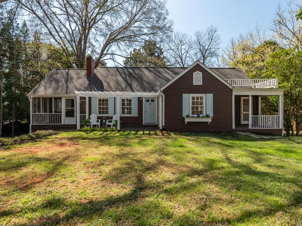 55 Lindsey St, Pittsboro, NC 27312