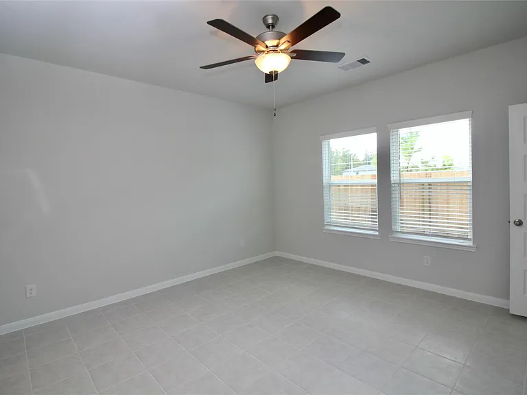 8411 Sweet Cherry Ln — Photo 12
