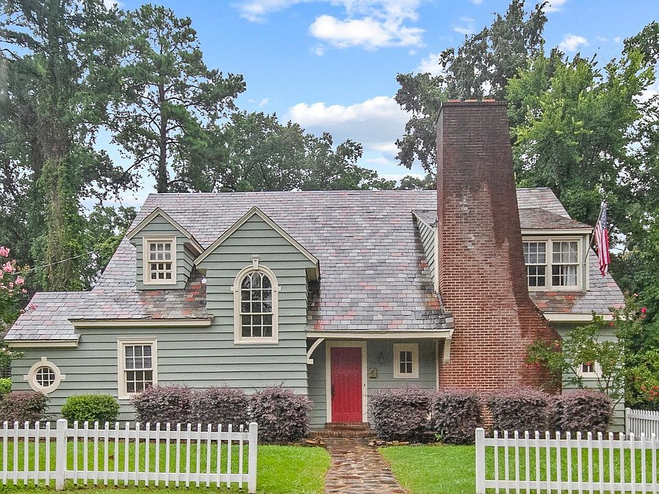 1st image of 308 Caplewood Dr
