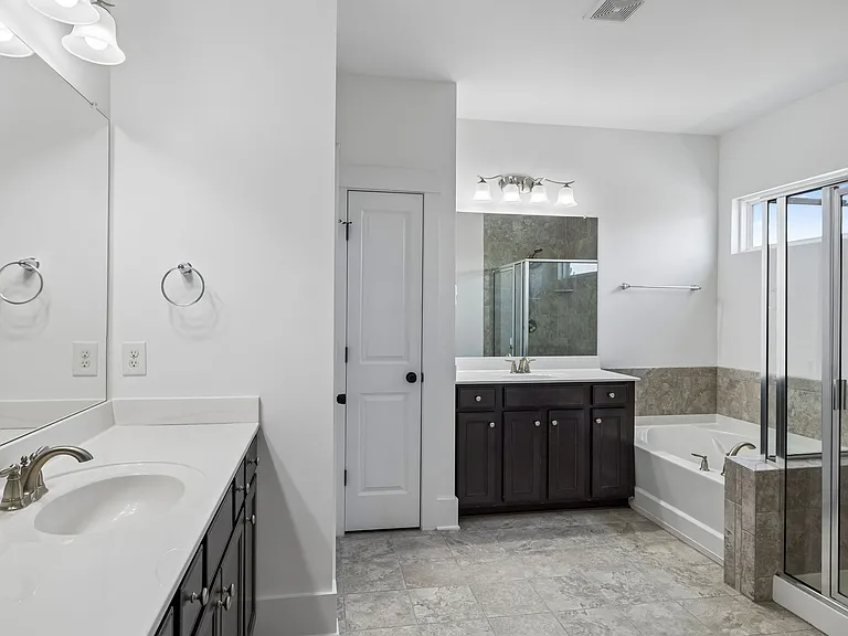 1730 Biscayne Dr — Photo 30