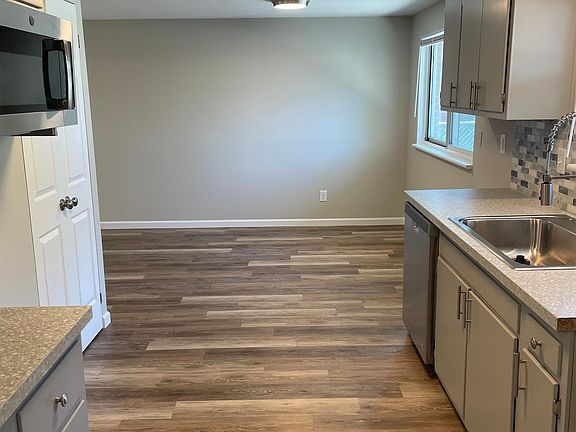 2nd image of 6309 Holbrook Dr