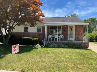 736 Mapleknoll Ave, Madison Heights, MI 48071