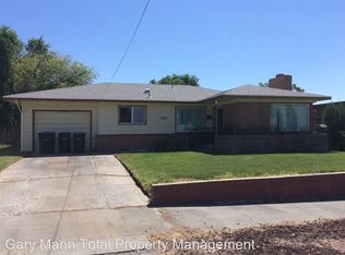 407 E Hill Ave, Moses Lake, WA 98837