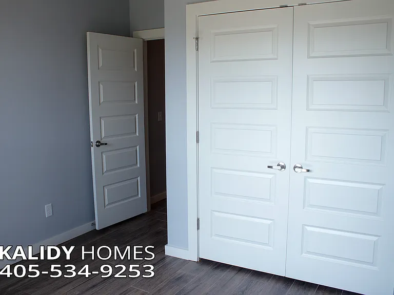 420 Remington Ave — Photo 11
