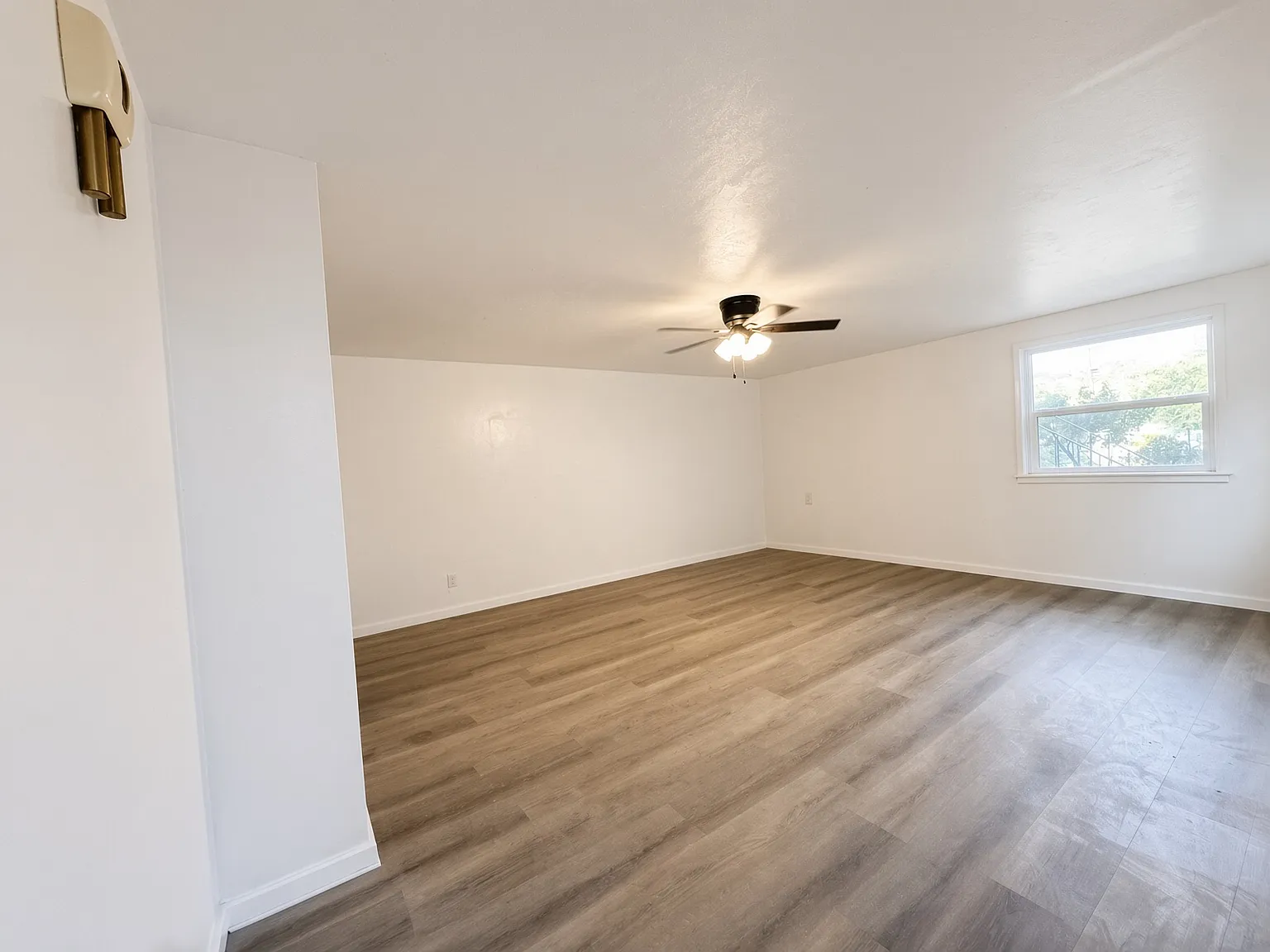2 bed, 1500 sqft, $2,850 — Photo 4