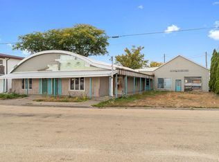 312 River St, Sabula, IA 52070