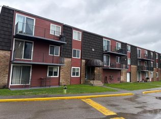 80 E Galbraith Dr SW #14D, Calgary, AB T3E3H2