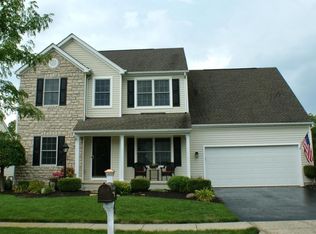 2077 Fawn Meadow Dr, Marysville, OH 43040