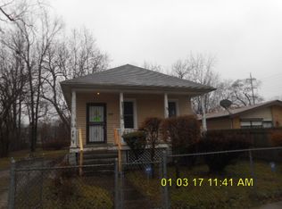 142 W 156th St, Harvey, IL 60426