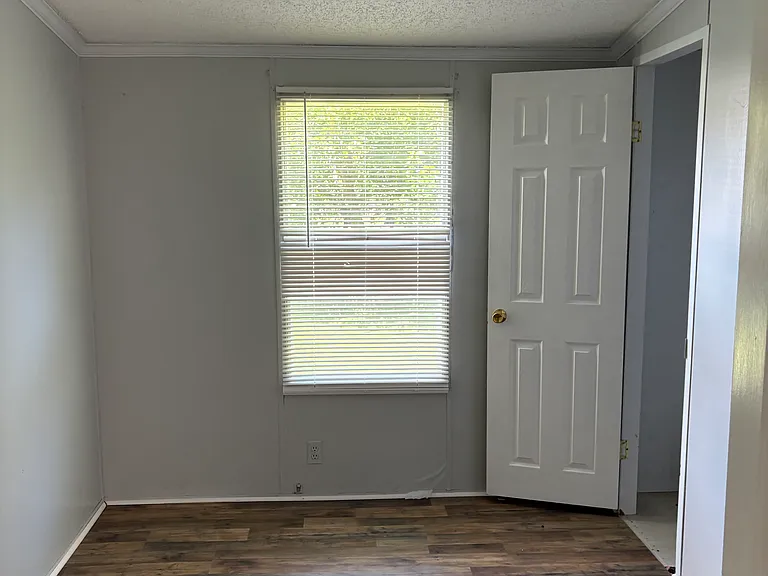 35 Kingswood Lake Ln — Photo 4