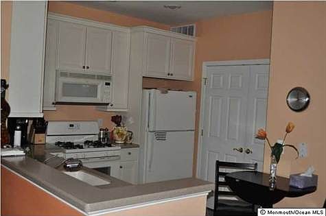 4th image of 334 Sophee Ln