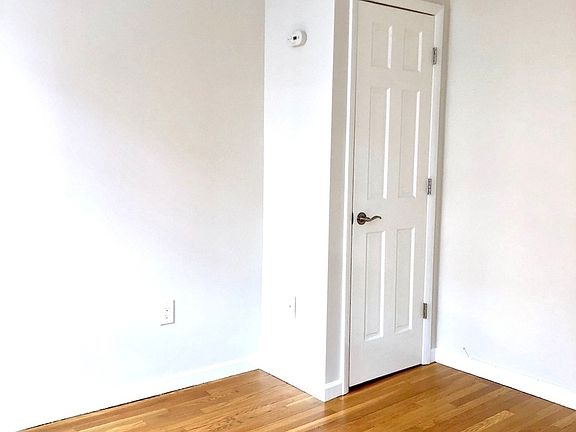 3rd image of 54 E 7th St APT 9