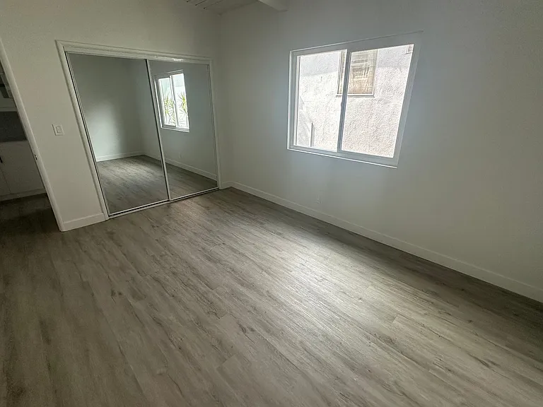 g1219 — Photo 25