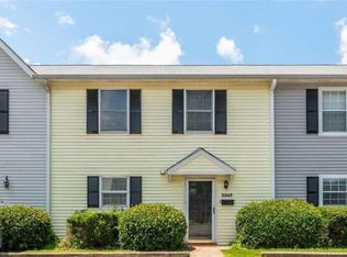 2869 Spring Villa Ln SE, Marietta, GA 30080