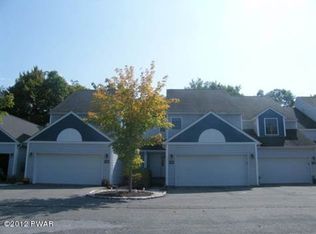 4075 Circle Ct, Milford, PA 18337