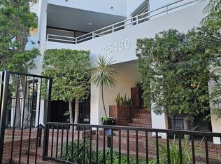 15480 Antioch St APT 103A, Pacific Palisades, CA 90272