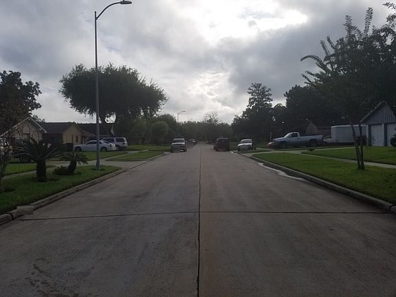 5th image of 3918 Curly Oaks Dr