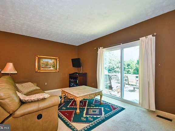 2nd image of 801 Tilghman Dr