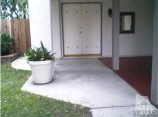 146 W Green Glade Ct, Camarillo, CA 93010